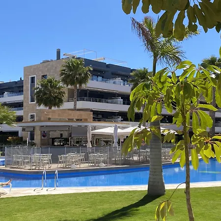 Magnifico Penthouse En Flamenca Village Apartment