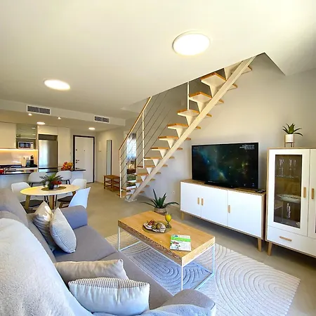 Magnifico Penthouse En Flamenca Village